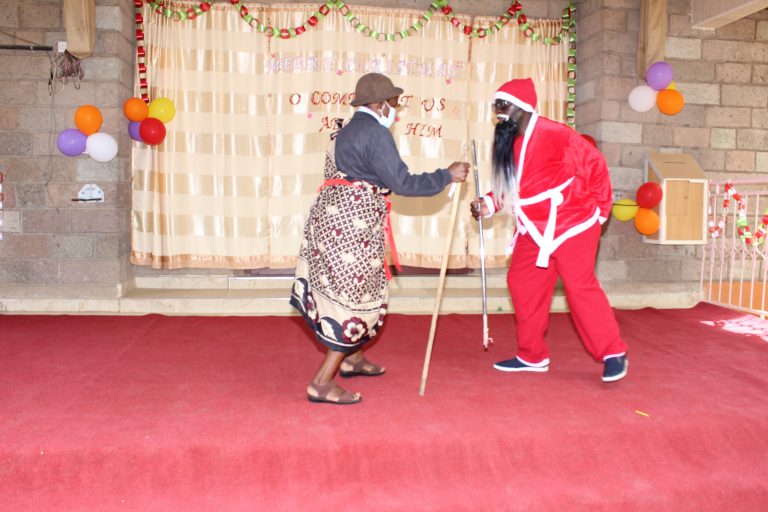 Read more about the article Christmas Celebrations comes early at DCPS as students marks the end of the virtual learning programme in style.