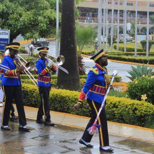 Read more about the article School Band pulls crowd at JKIA with Christmas Parade
